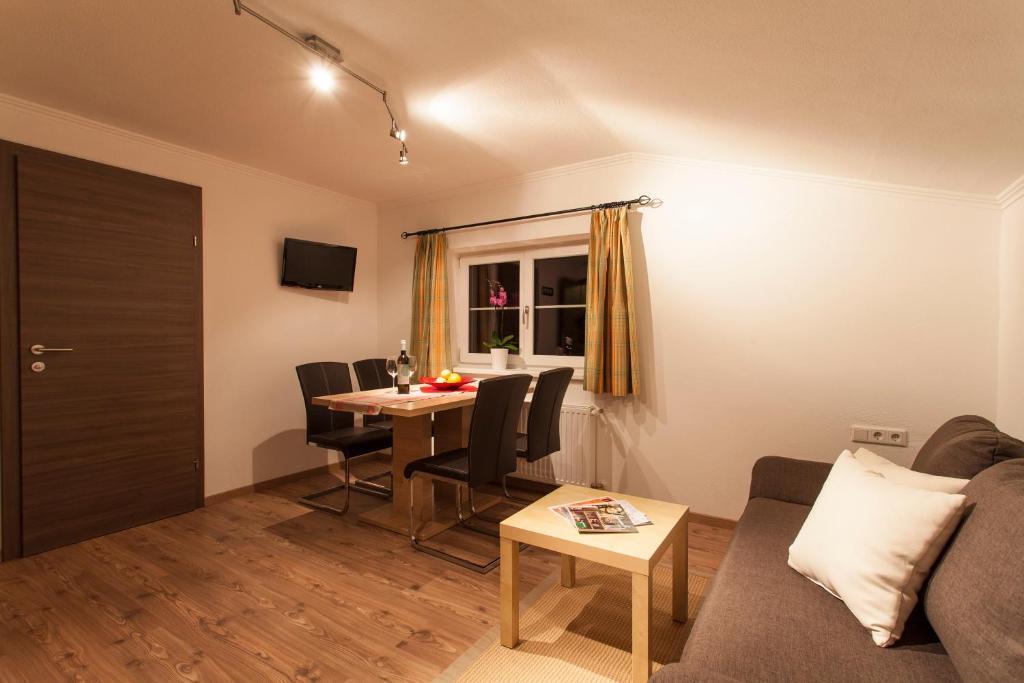 Appartement Haus Pichler Леоганг Екстер'єр фото
